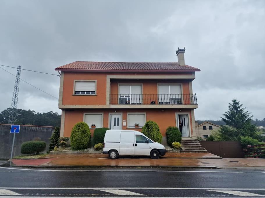 Amplio, Reformado Villanueva De Arosa